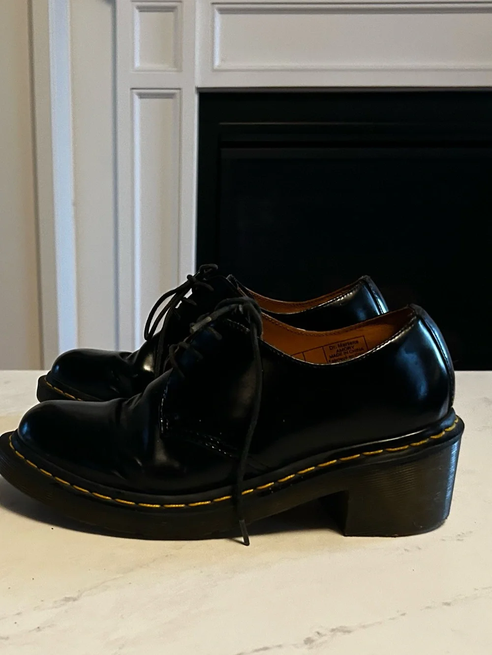 Black leather Dr. Martens 1461 platform shoes in US 8 #platform #drmartens